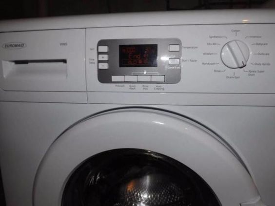 sửa chữa máy giặt quần áo Euromaid